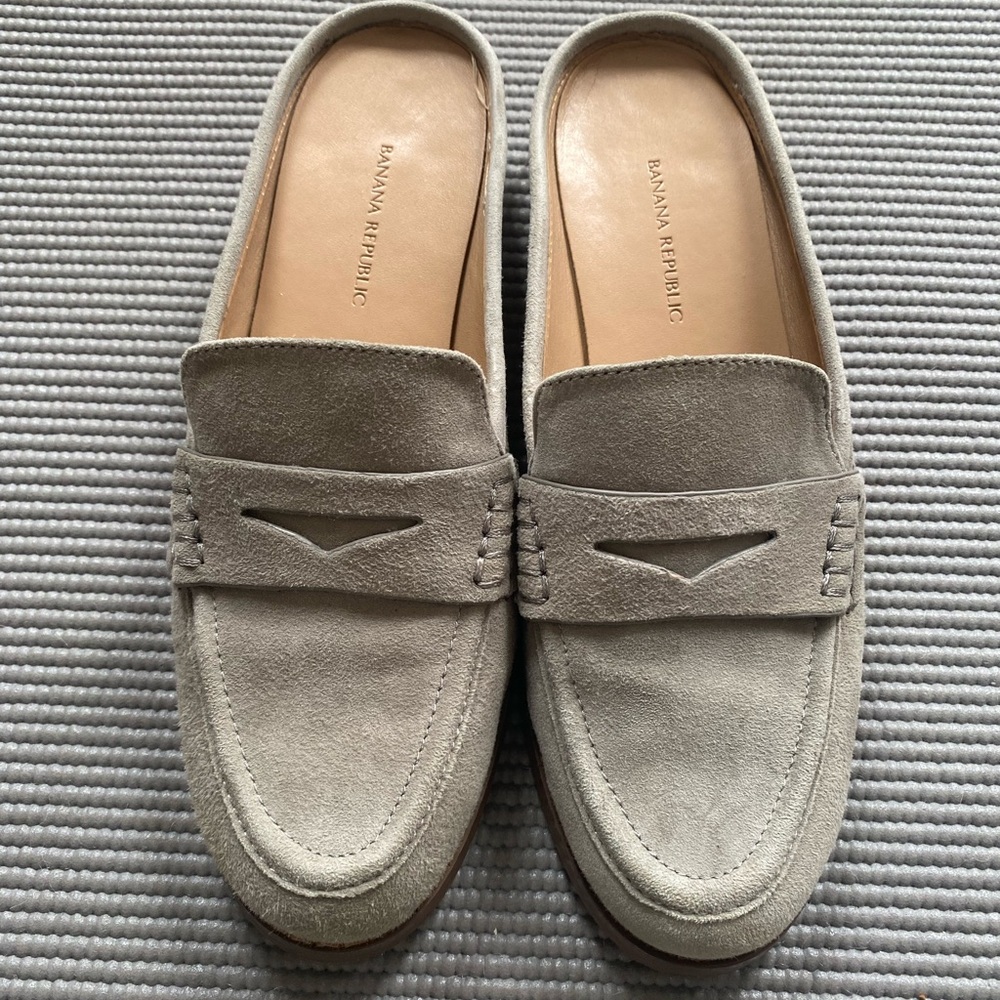 Banana Republic Gray Suede Slip-Ons